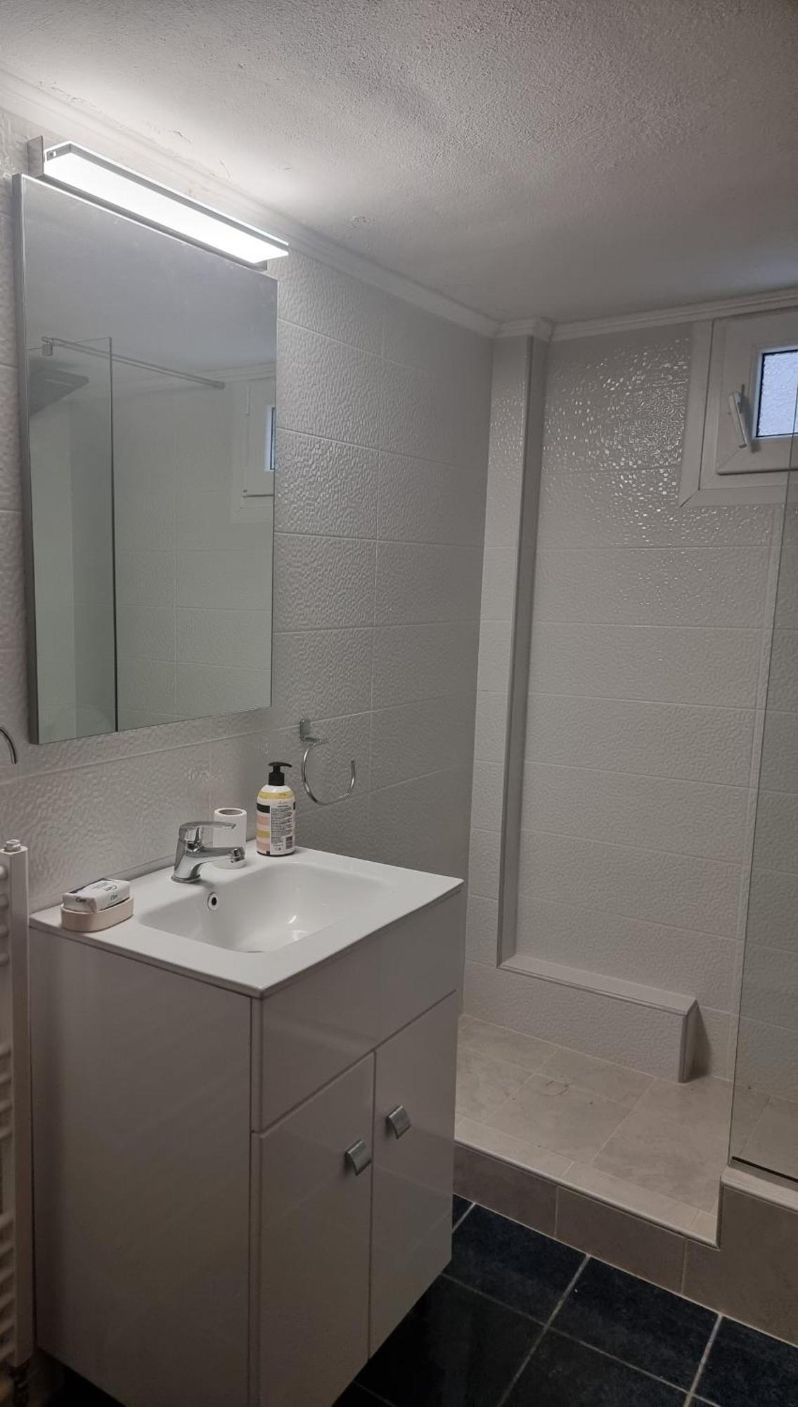 Keramoti Luxury Apartments Luaran gambar